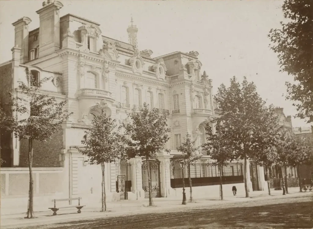 Shangri-La Paris